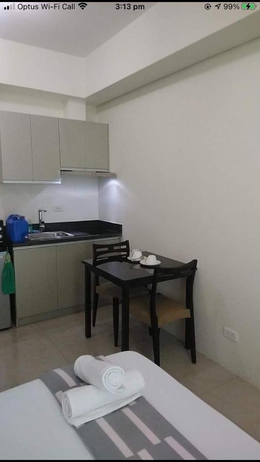 Affordable Makati Serviced Apartments Manila Eksteriør bilde