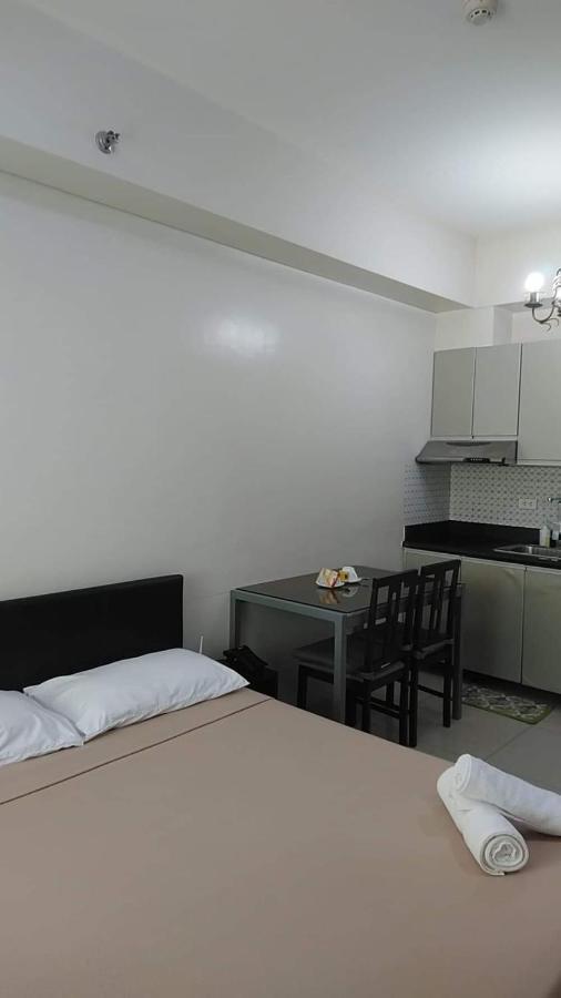 Affordable Makati Serviced Apartments Manila Eksteriør bilde